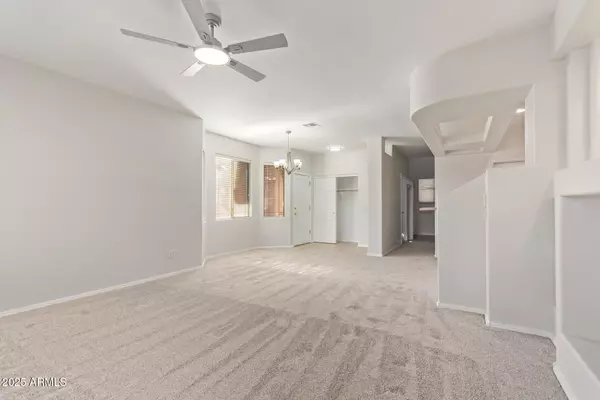 Mesa, AZ 85205,5450 E MCLELLAN Road #209