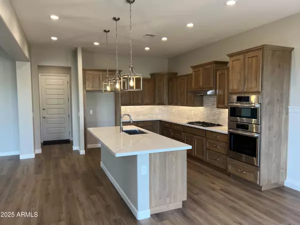 Prescott Valley, AZ 86315,6670 E Rabbit Hole Way E