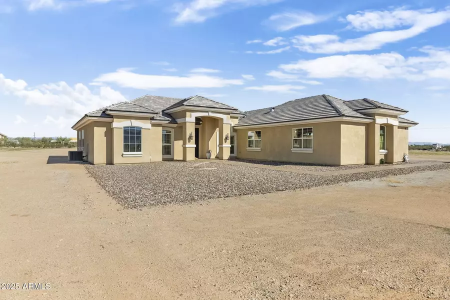 22330 N 224th Avenue, Surprise, AZ 85387