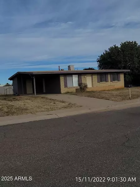 1172 OCOTILLO Drive, Sierra Vista, AZ 85635