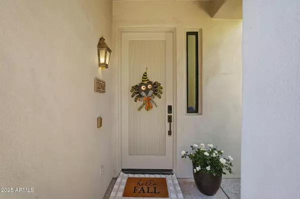 Scottsdale, AZ 85255,19550 N GRAYHAWK Drive #2060