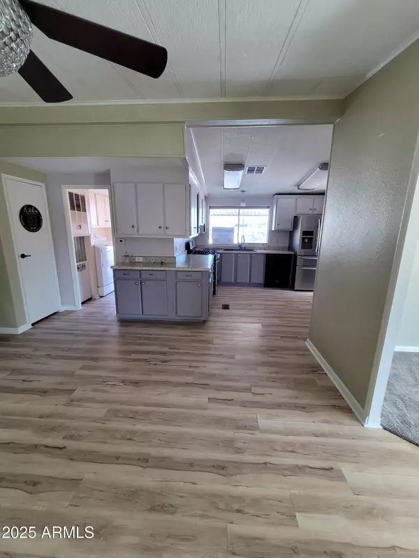 Mesa, AZ 85208,9302 E Broadway Road #115