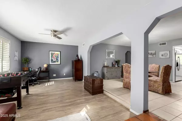 Mesa, AZ 85210,2739 S EMERSON Circle