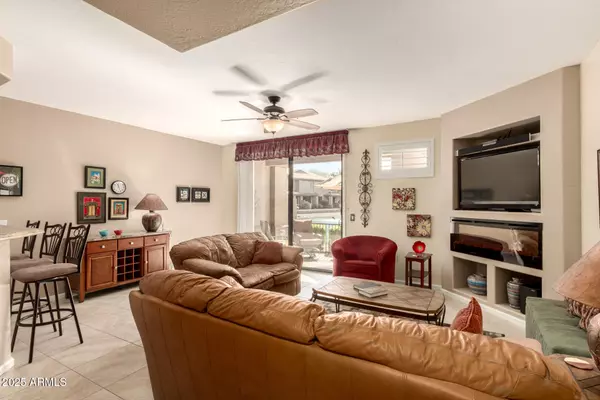Chandler, AZ 85248,705 W QUEEN CREEK Road #1010