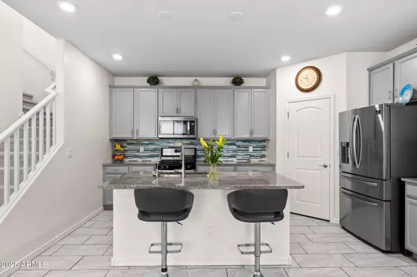 Gilbert, AZ 85296,77 E CONSTITUTION Drive