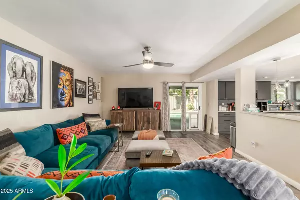 Phoenix, AZ 85028,11806 N 30TH Street