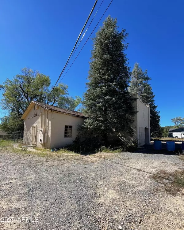 Prescott, AZ 86305,1701 W ADAMS Avenue