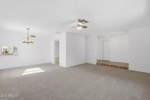 Phoenix, AZ 85022,13826 N 20TH Street