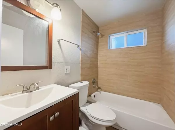 Tempe, AZ 85281,1366 W 15TH Street