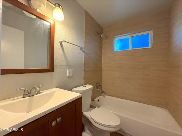 Tempe, AZ 85281,1366 W 15TH Street