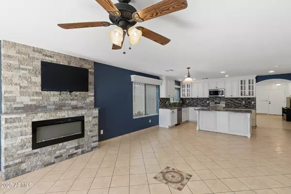 Coolidge, AZ 85128,2003 W PINKLEY Avenue