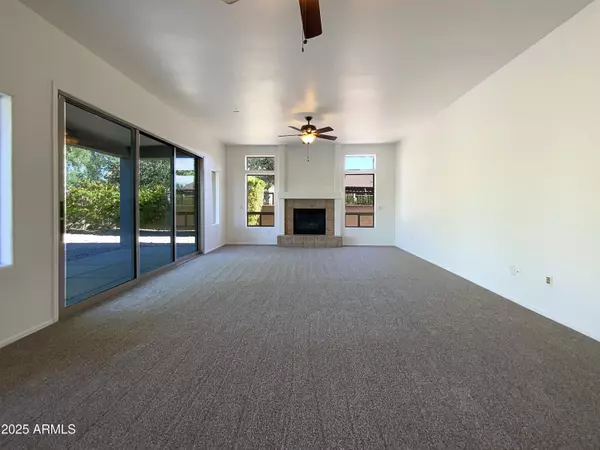 Mesa, AZ 85207,7352 E SAYAN Street