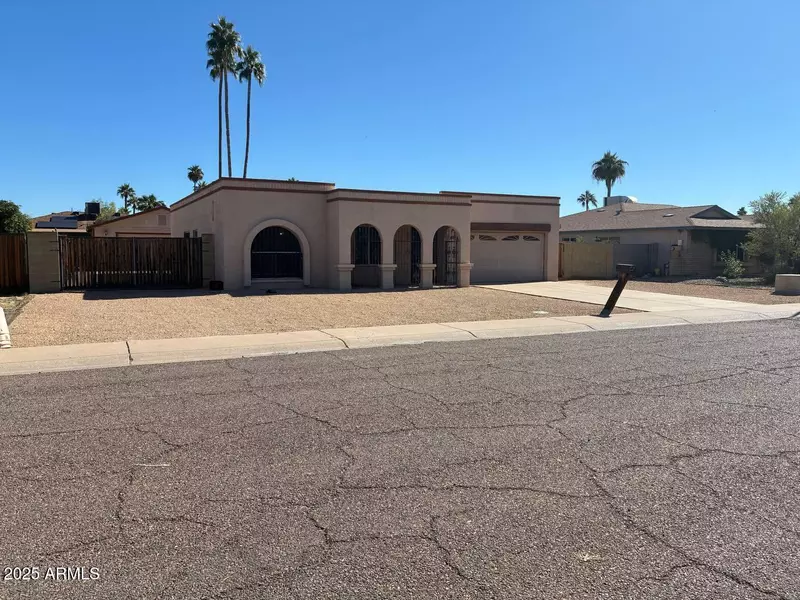 17425 N 36TH Drive, Glendale, AZ 85308