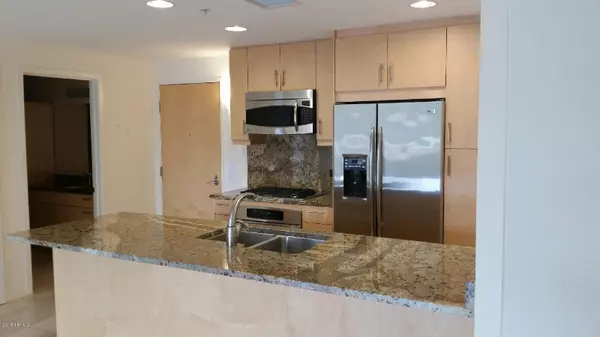 Scottsdale, AZ 85251,7131 E Rancho Vista Drive #5002