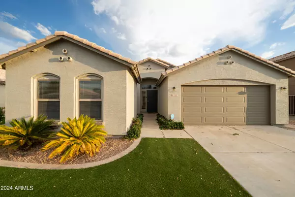 7319 W JONES Avenue, Phoenix, AZ 85043