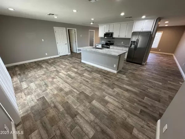 Tempe, AZ 85282,1335 E HERMOSA Drive