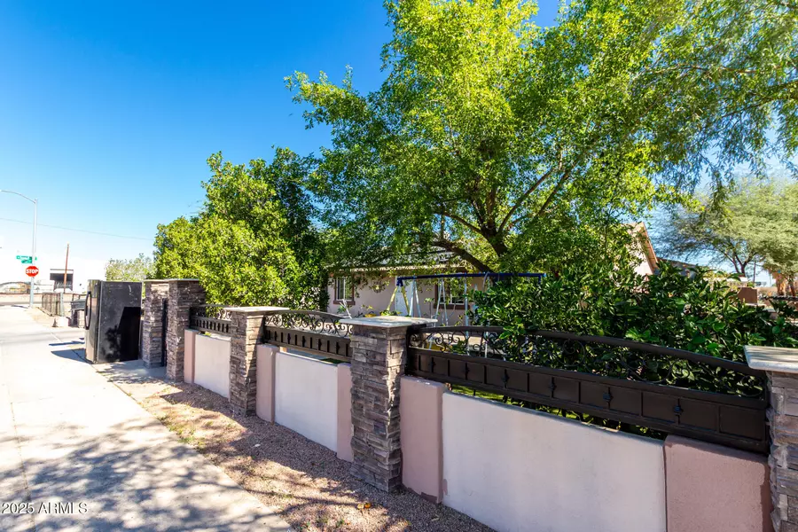 14601 N 2ND Avenue, El Mirage, AZ 85335