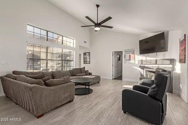 Scottsdale, AZ 85254,15823 N 56TH Way