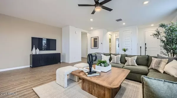 San Tan Valley, AZ 85143,4733 E KENNETH Lane