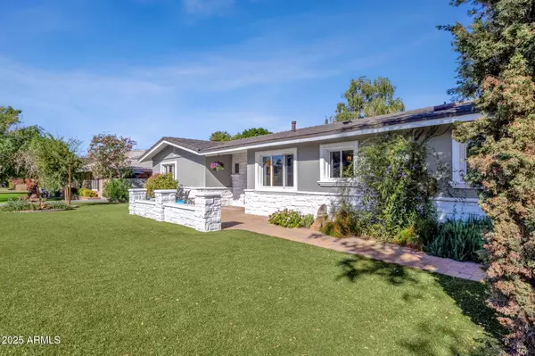 Phoenix, AZ 85016,2108 E SAN JUAN Avenue