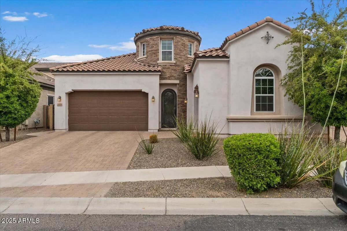 Phoenix, AZ 85016,2926 E MINNEZONA Avenue