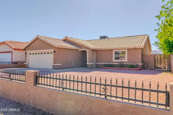 Phoenix, AZ 85040,2905 E CHIPMAN Road