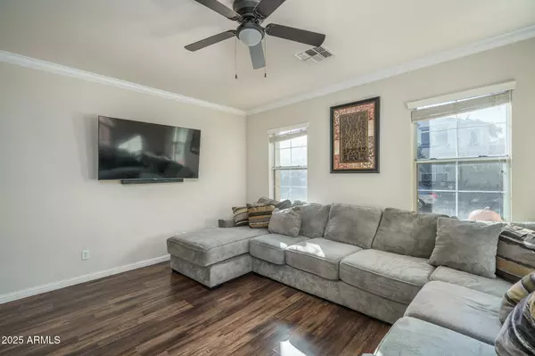 Phoenix, AZ 85035,2007 N 78TH Avenue