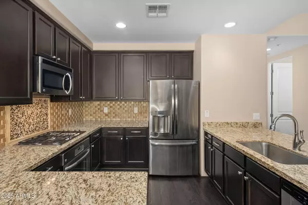 Cave Creek, AZ 85331,36600 N CAVE CREEK Road #B14