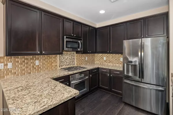 Cave Creek, AZ 85331,36600 N CAVE CREEK Road #B14