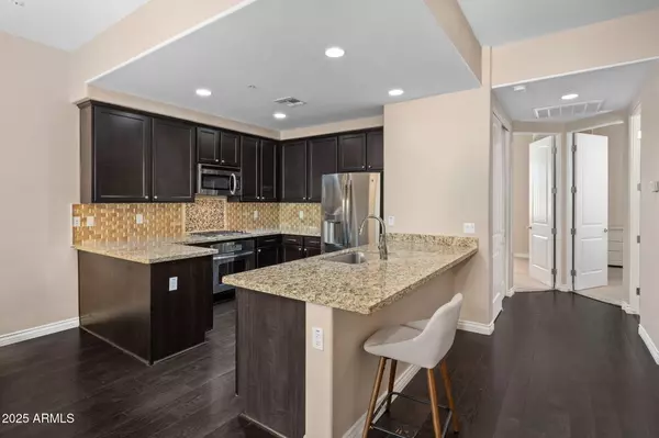 Cave Creek, AZ 85331,36600 N CAVE CREEK Road #B14