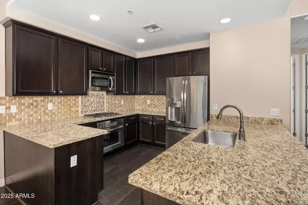 Cave Creek, AZ 85331,36600 N CAVE CREEK Road #B14