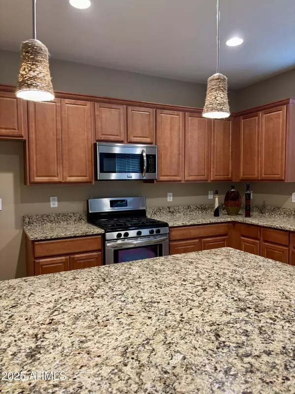 Glendale, AZ 85305,9340 W OREGON Avenue