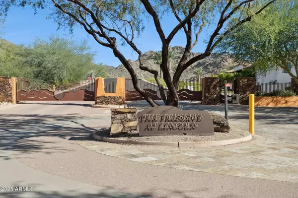 Paradise Valley, AZ 85253,3304 E STELLA Lane #4