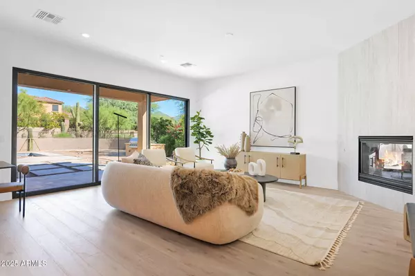 Scottsdale, AZ 85255,17303 N 98TH Place