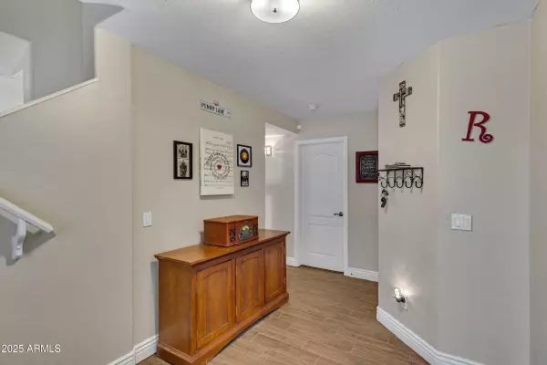 San Tan Valley, AZ 85140,409 E PENNY Lane