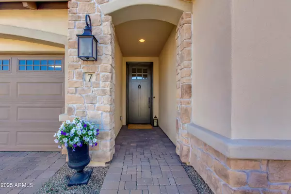 Phoenix, AZ 85020,7 E LAURIE Lane