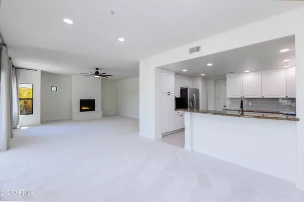 Phoenix, AZ 85054,21320 N 56TH Street #2001