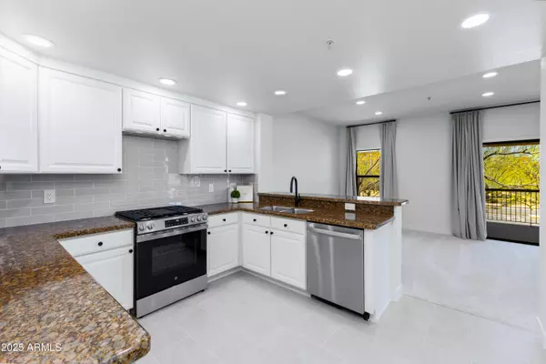 Phoenix, AZ 85054,21320 N 56TH Street #2001