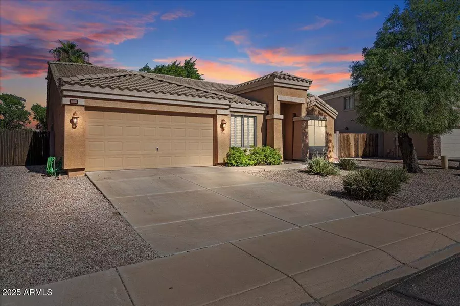 10544 W MAGNOLIA Street, Tolleson, AZ 85353