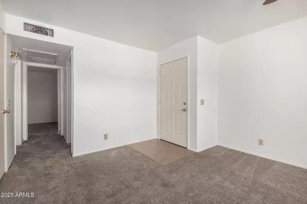 Fountain Hills, AZ 85268,16657 E GUNSIGHT Drive #296