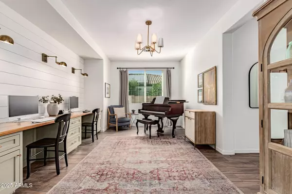 Chandler, AZ 85249,4080 E CANYON Way