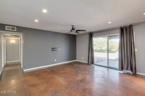 Phoenix, AZ 85032,3832 E Bloomfield Road