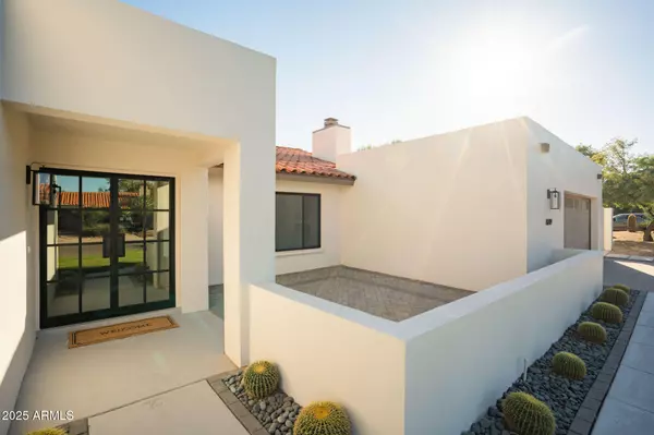 Scottsdale, AZ 85258,8709 E IRISH HUNTER Trail