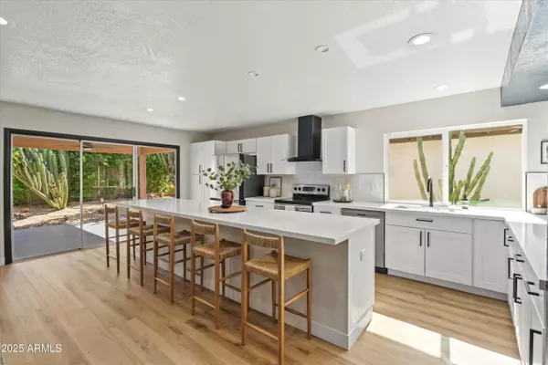 Scottsdale, AZ 85258,7023 N VIA NUEVA --