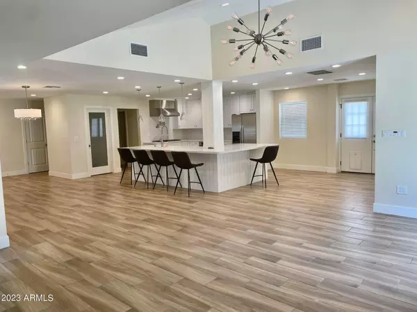 Phoenix, AZ 85016,2930 E Elm Street