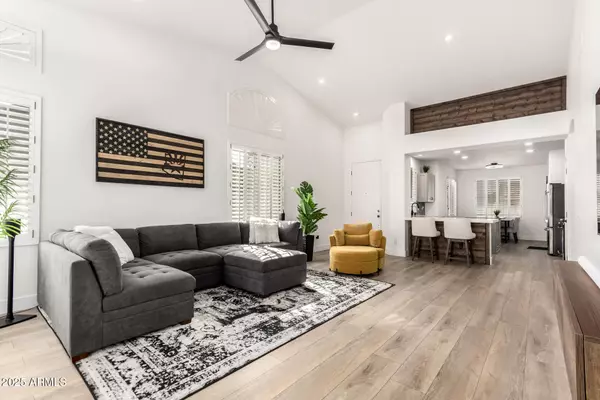 Chandler, AZ 85225,941 N ADAMS Court