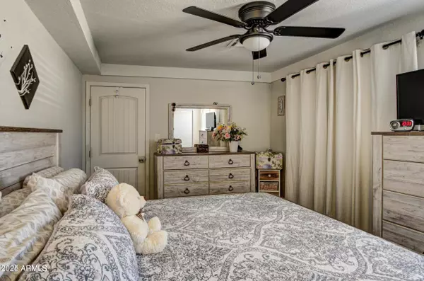 Phoenix, AZ 85009,2108 W HADLEY Street