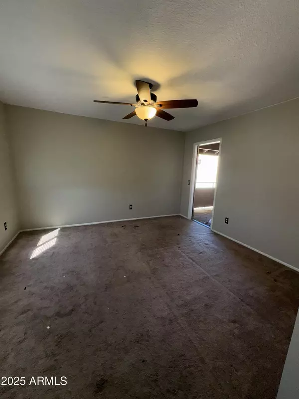 Mesa, AZ 85202,2146 W ISABELLA Avenue #213