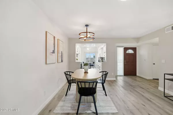 Phoenix, AZ 85016,4313 N 29TH Street