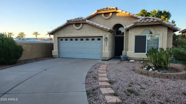 4830 W SHANNON Court, Chandler, AZ 85226